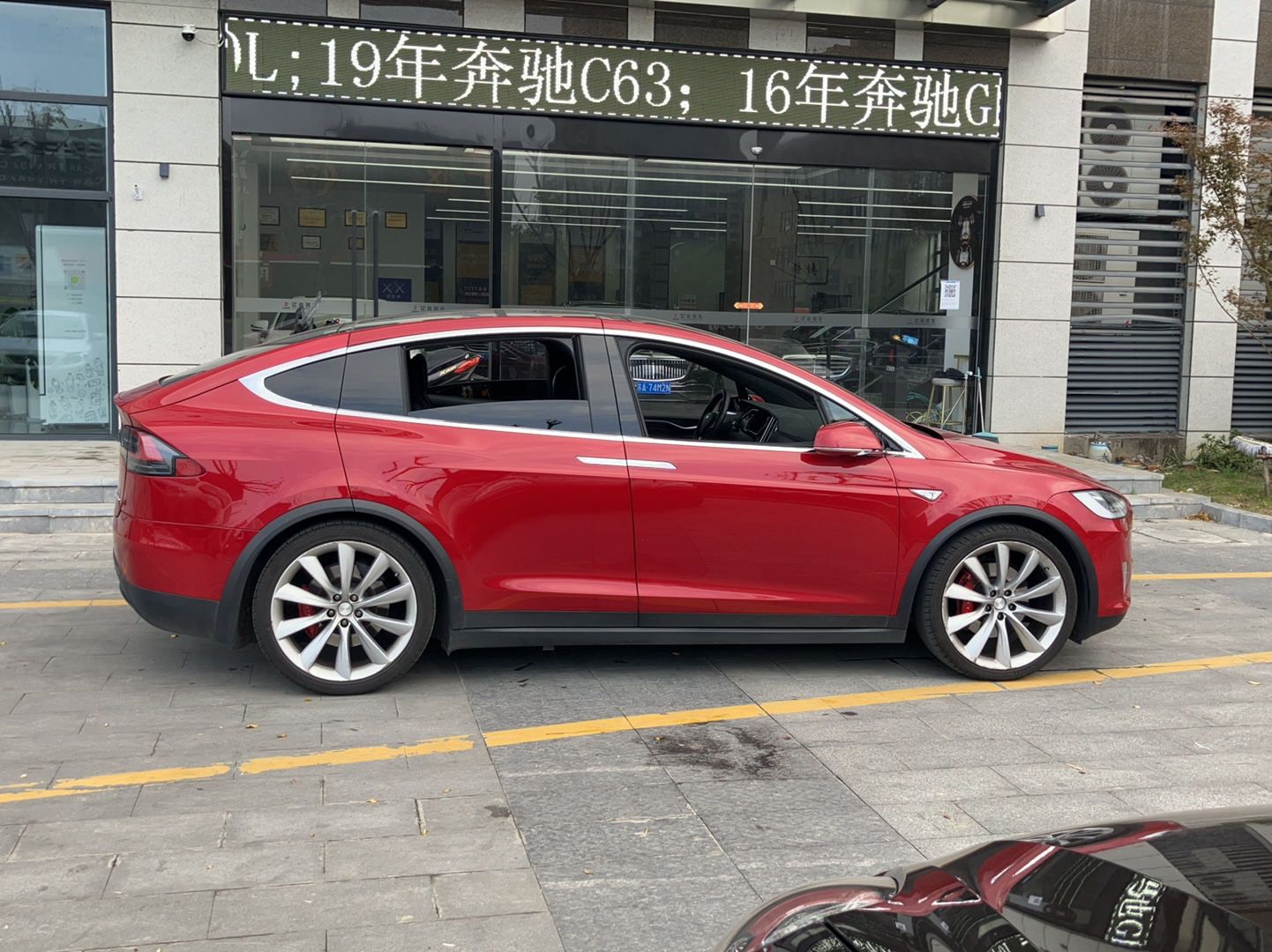 特斯拉Model X 2016款 MODEL X P90D