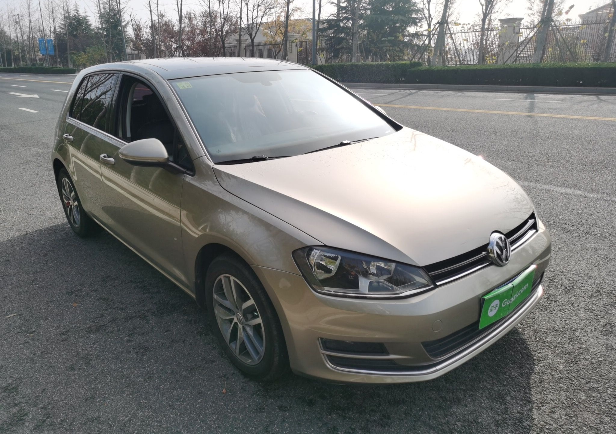 大众 高尔夫 2016款 230TSI 自动豪华型