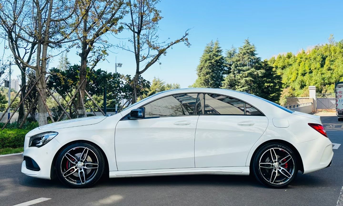 奔驰CLA级 2016款 改款 CLA 220 4MATIC(进口)