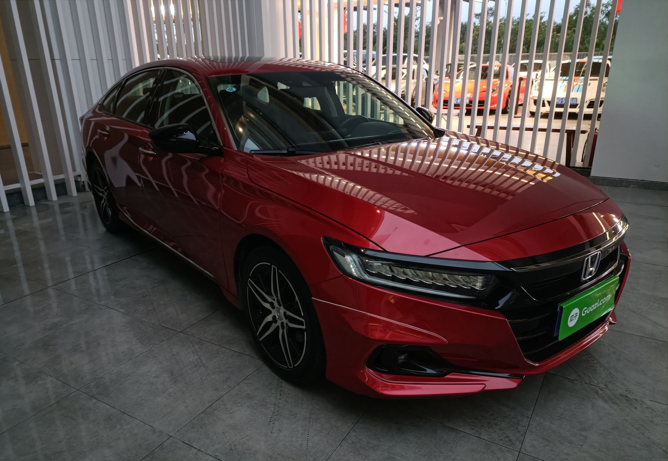 本田 雅阁 2022款 锐·混动 2.0L 幻夜·锐尊版