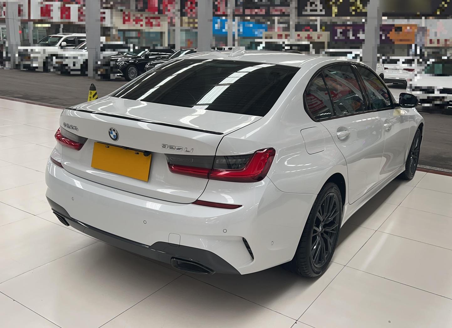 宝马3系 2021款 325Li M运动曜夜套装