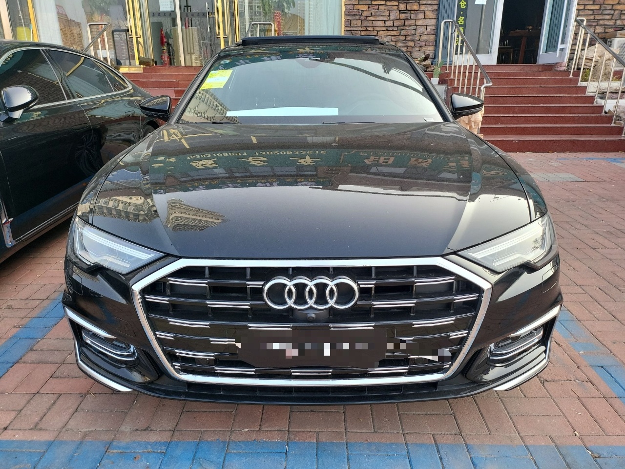 奥迪A6L 2023款 45 TFSI 臻选动感型