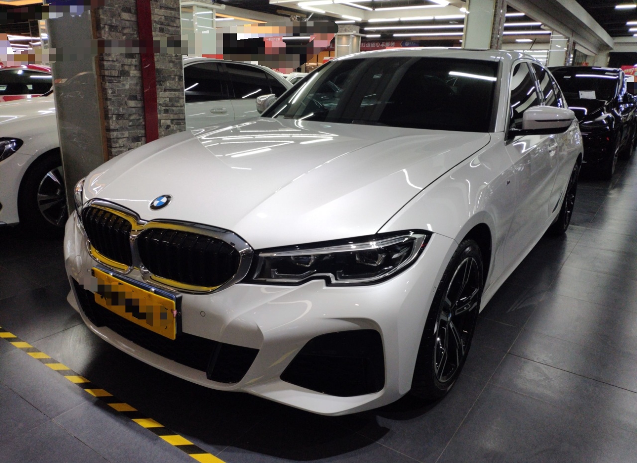 宝马3系 2022款 改款 325i M运动套装