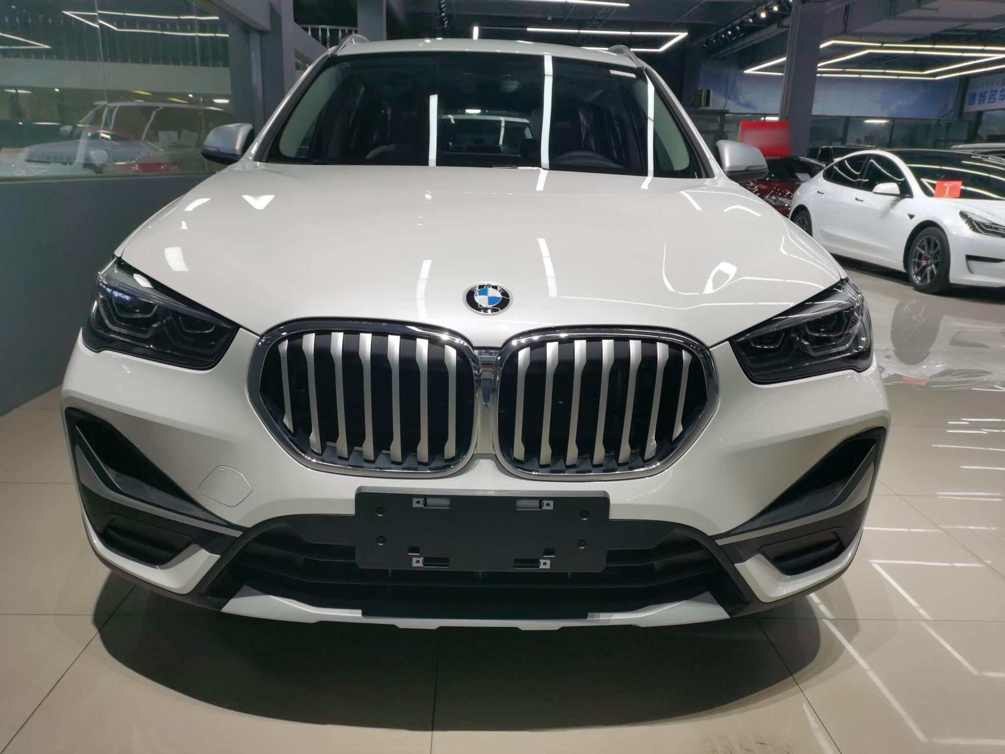 宝马X1 2022款 sDrive20Li 时尚型