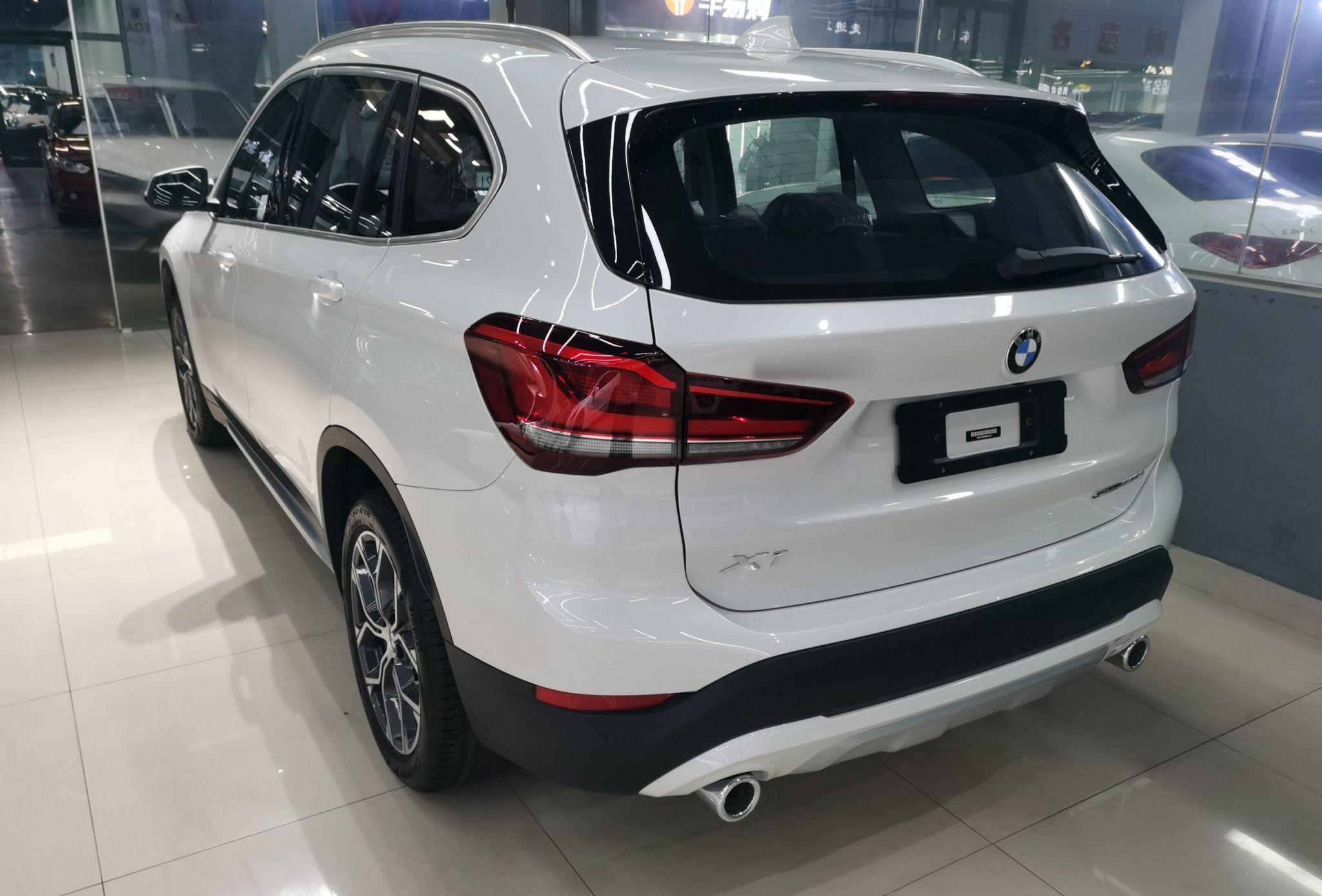 宝马X1 2022款 sDrive20Li 时尚型