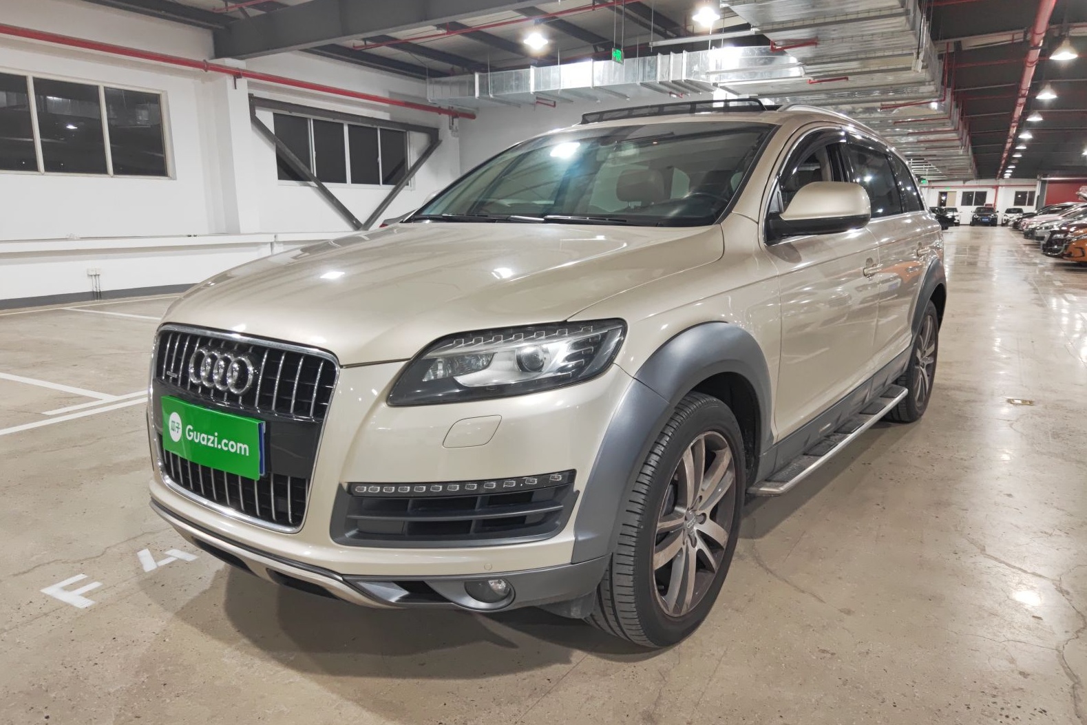 奥迪Q7 2011款 3.0 TFSI 舒适型(200kW)(进口)