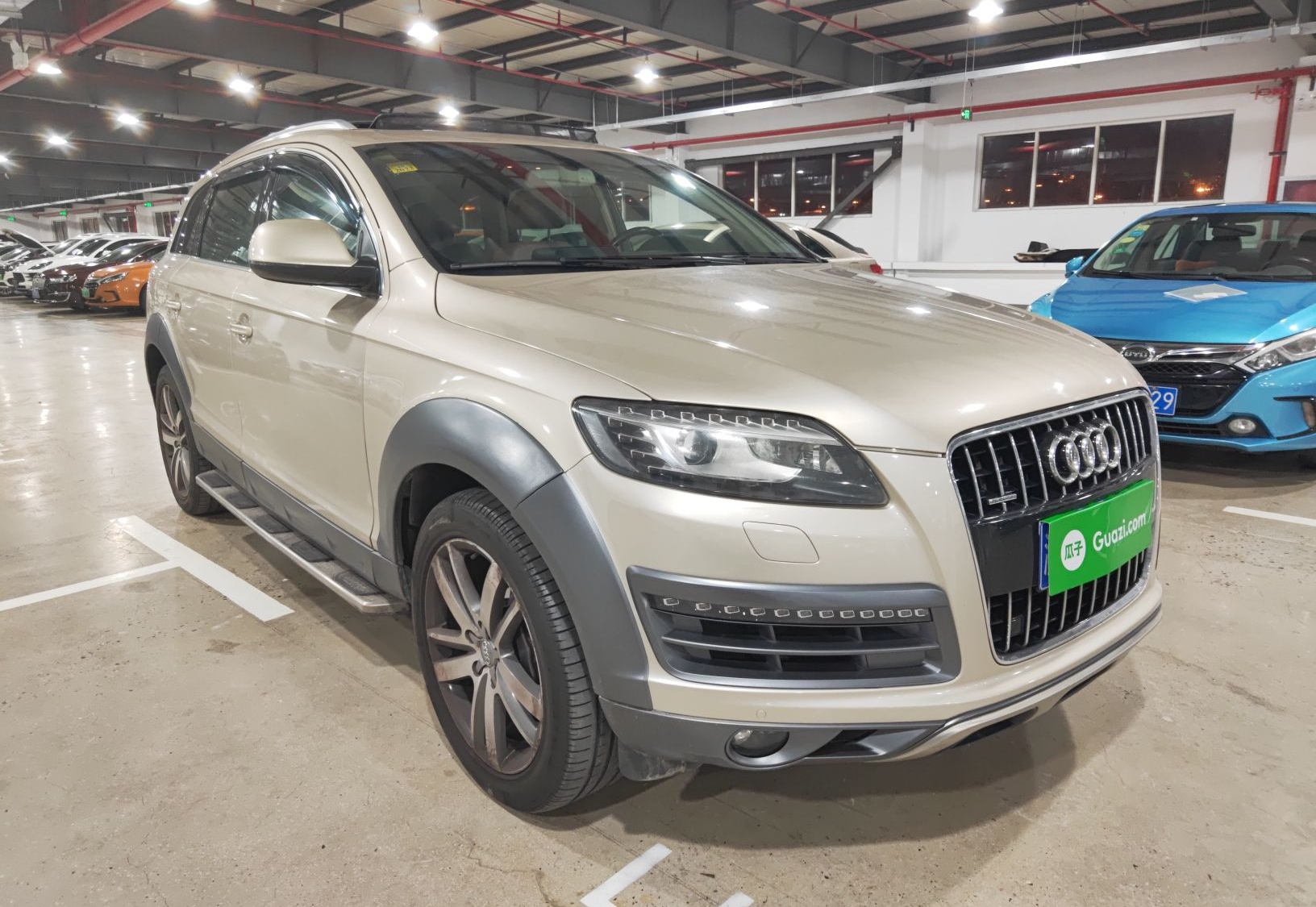 奥迪Q7 2011款 3.0 TFSI 舒适型(200kW)(进口)