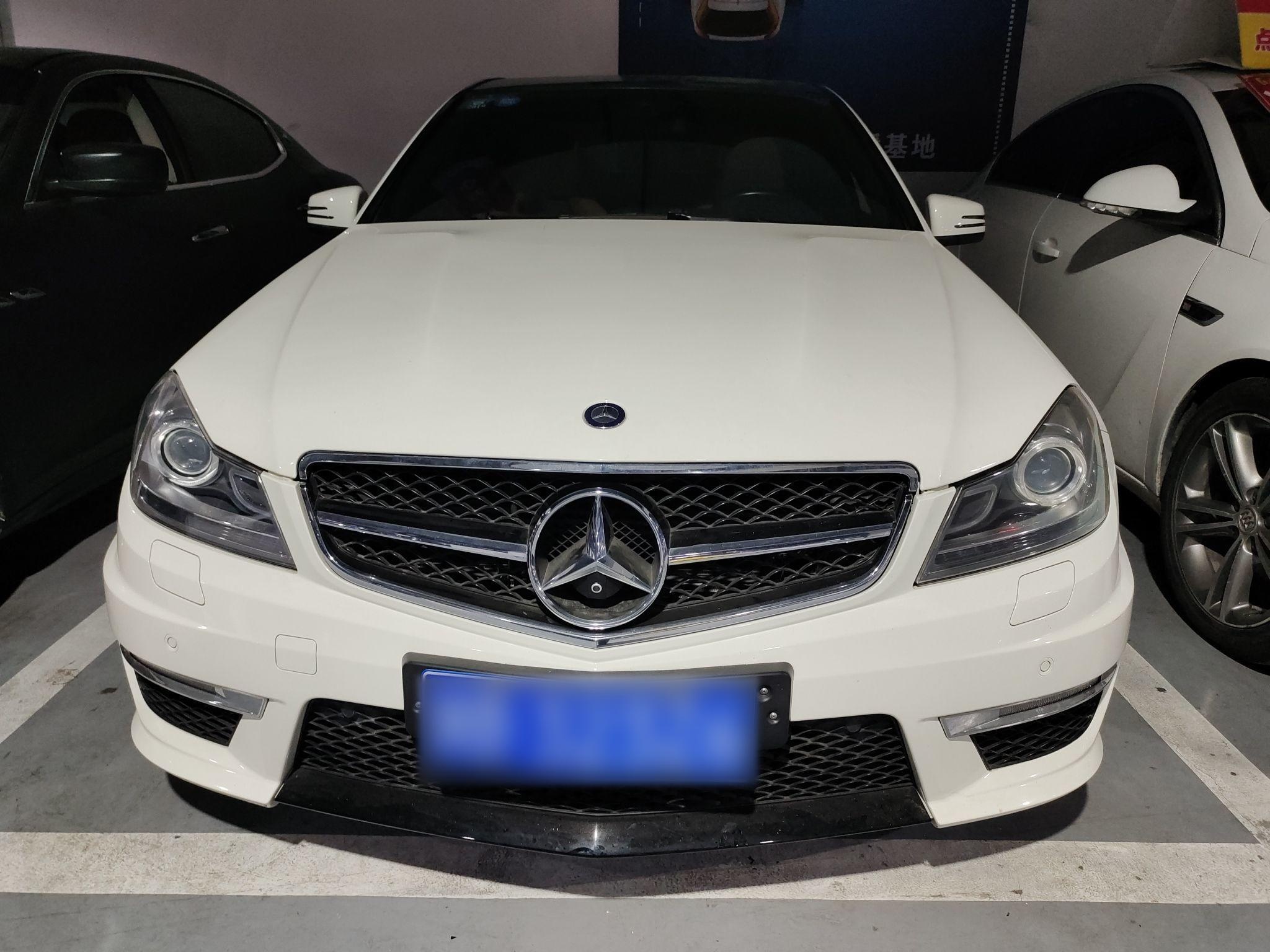 奔驰C级AMG 2012款 AMG C 63 动感型