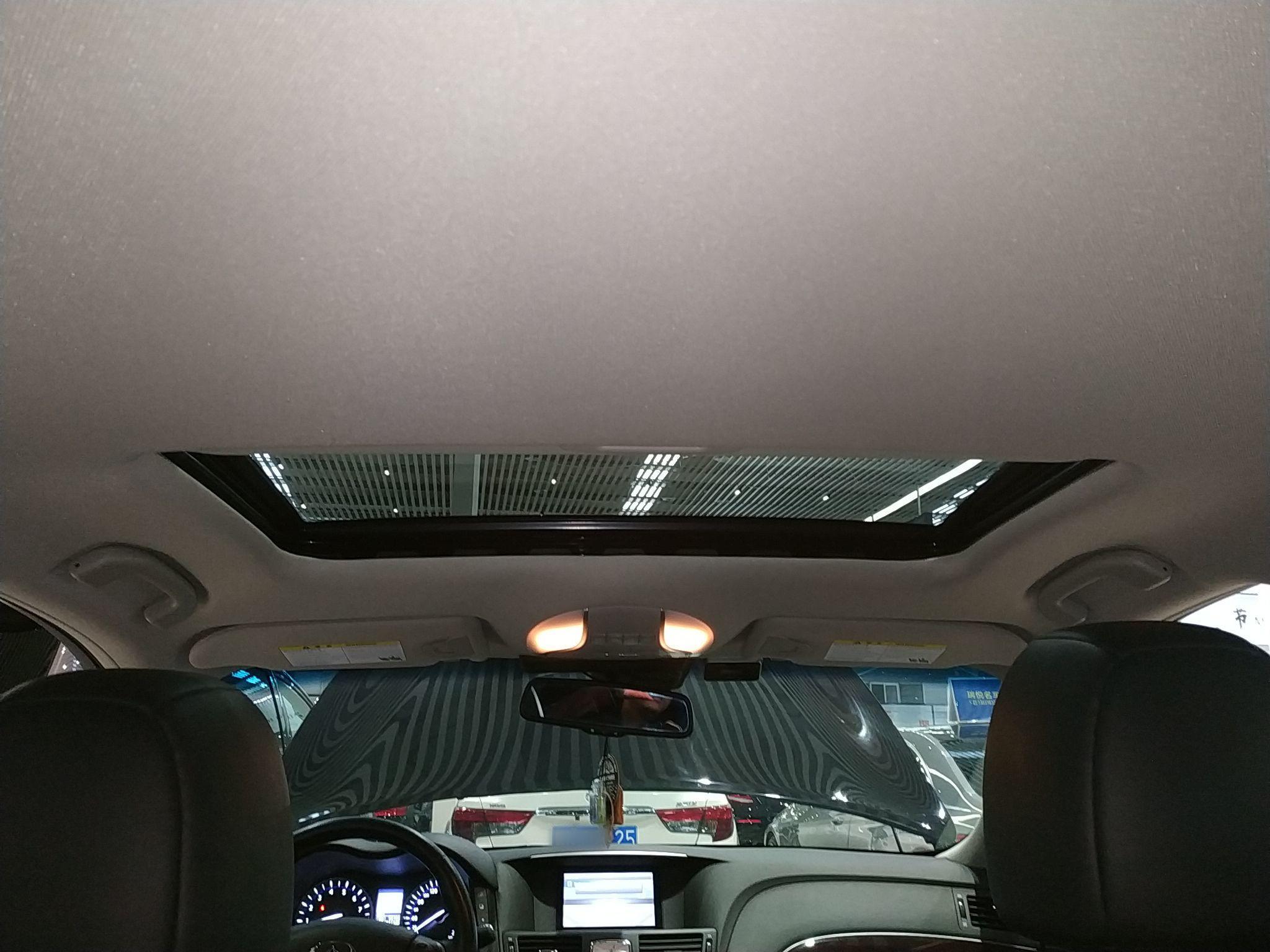 英菲尼迪Q70L 2013款 Q70L 2.5L 舒适版(进口)