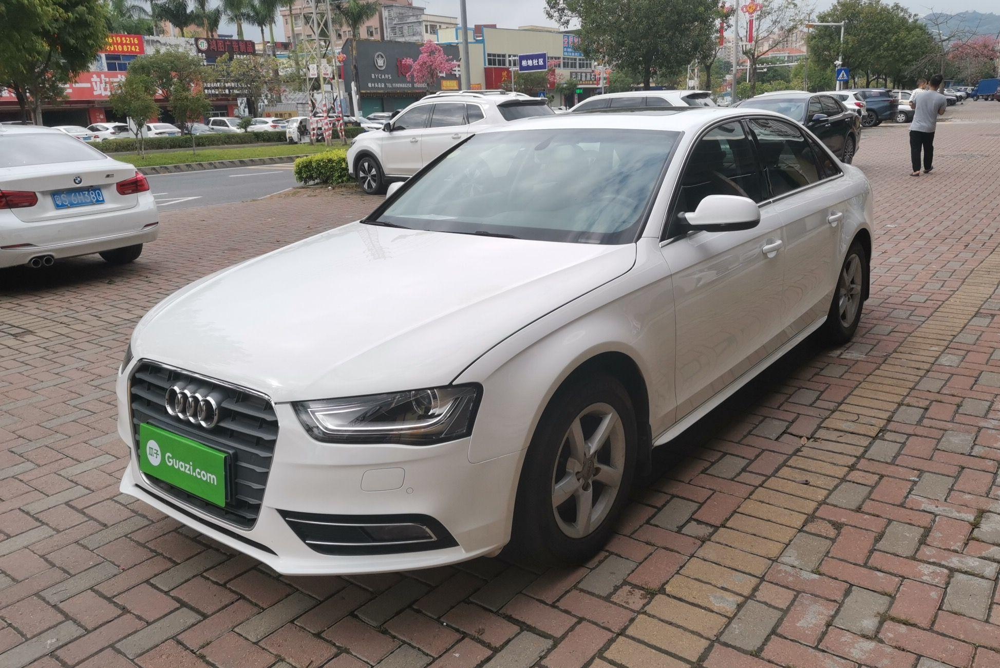 奥迪A4L 2013款 35 TFSI 自动舒适型