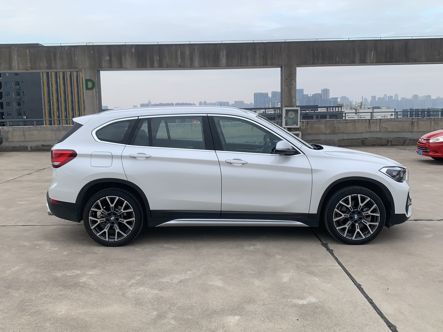 宝马X1 2021款 改款 xDrive25Li 尊享型