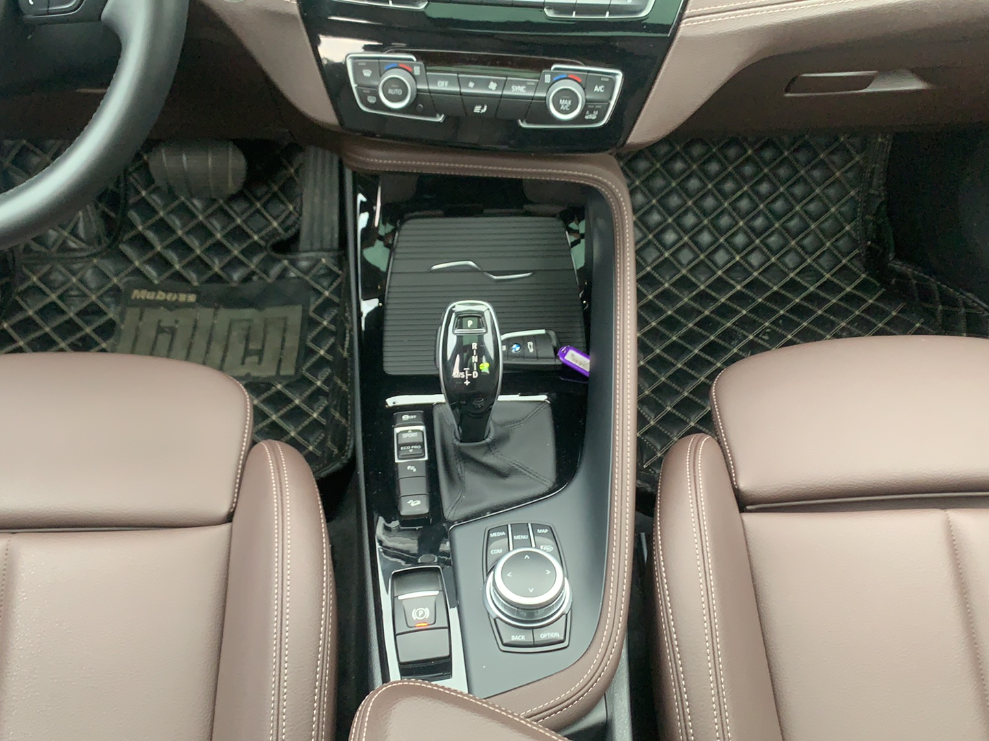 宝马X1 2021款 改款 xDrive25Li 尊享型