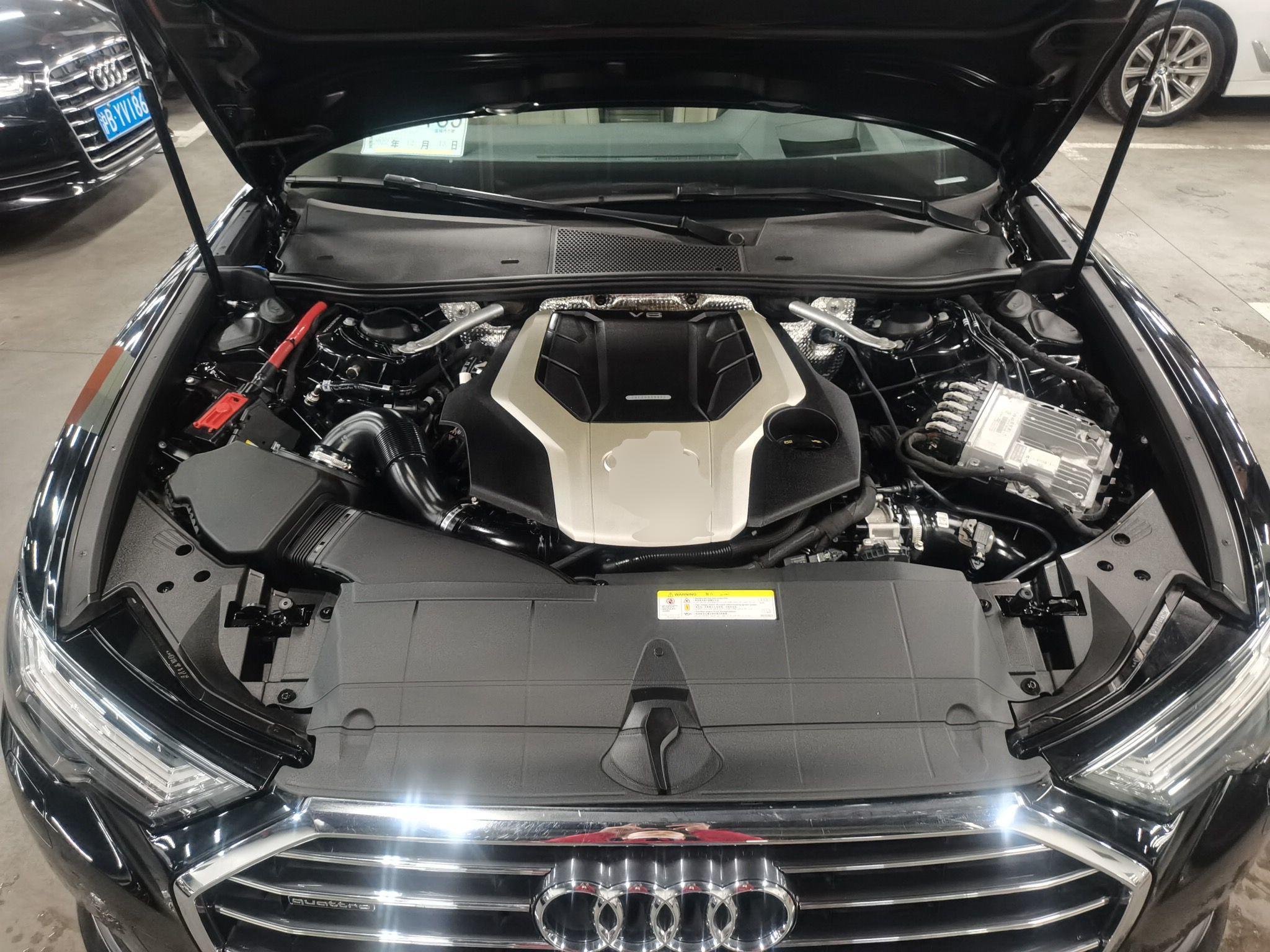 奥迪A6L 2019款 55 TFSI quattro 旗舰致雅型