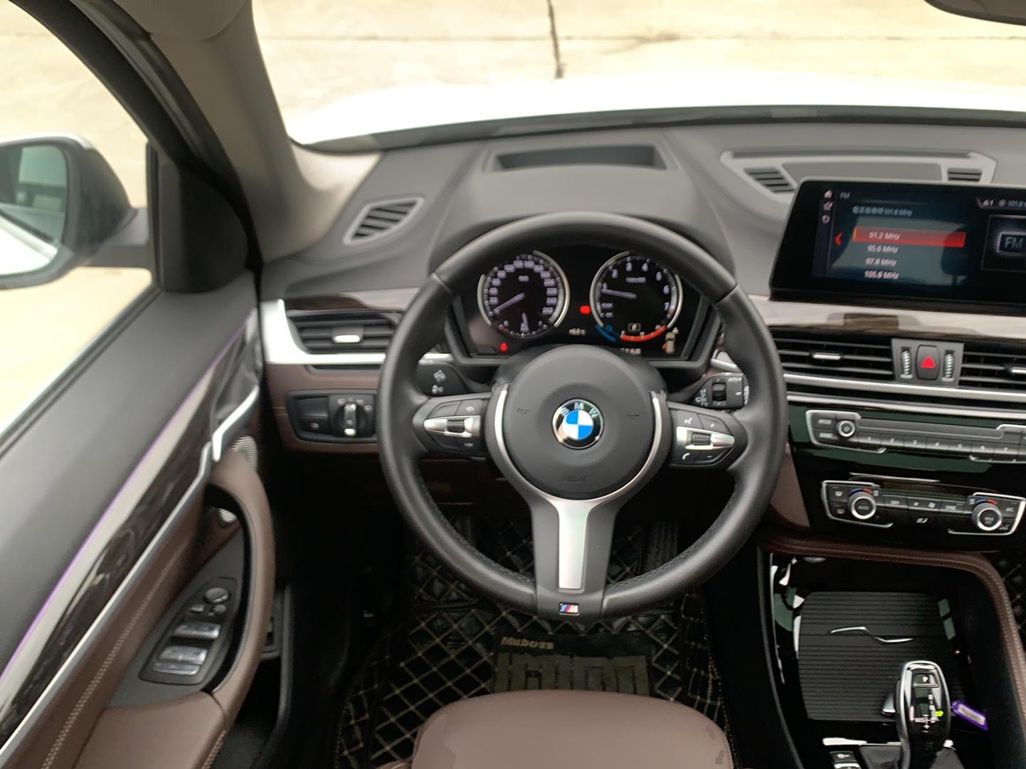 宝马X1 2021款 改款 xDrive25Li 尊享型