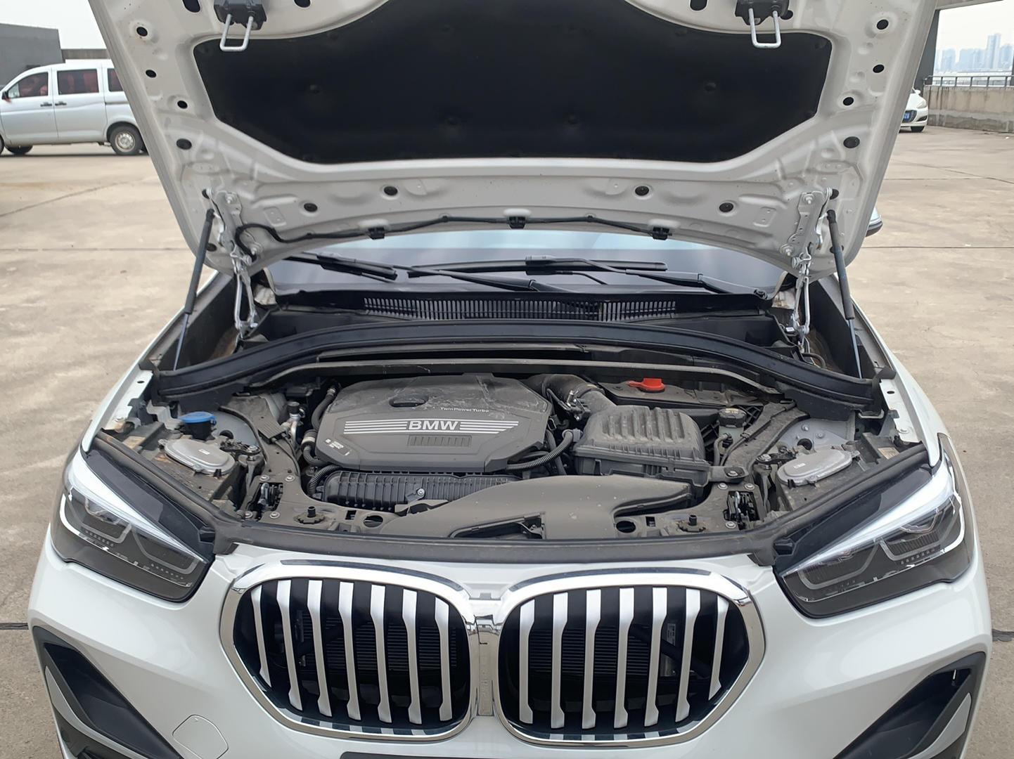 宝马X1 2021款 改款 xDrive25Li 尊享型