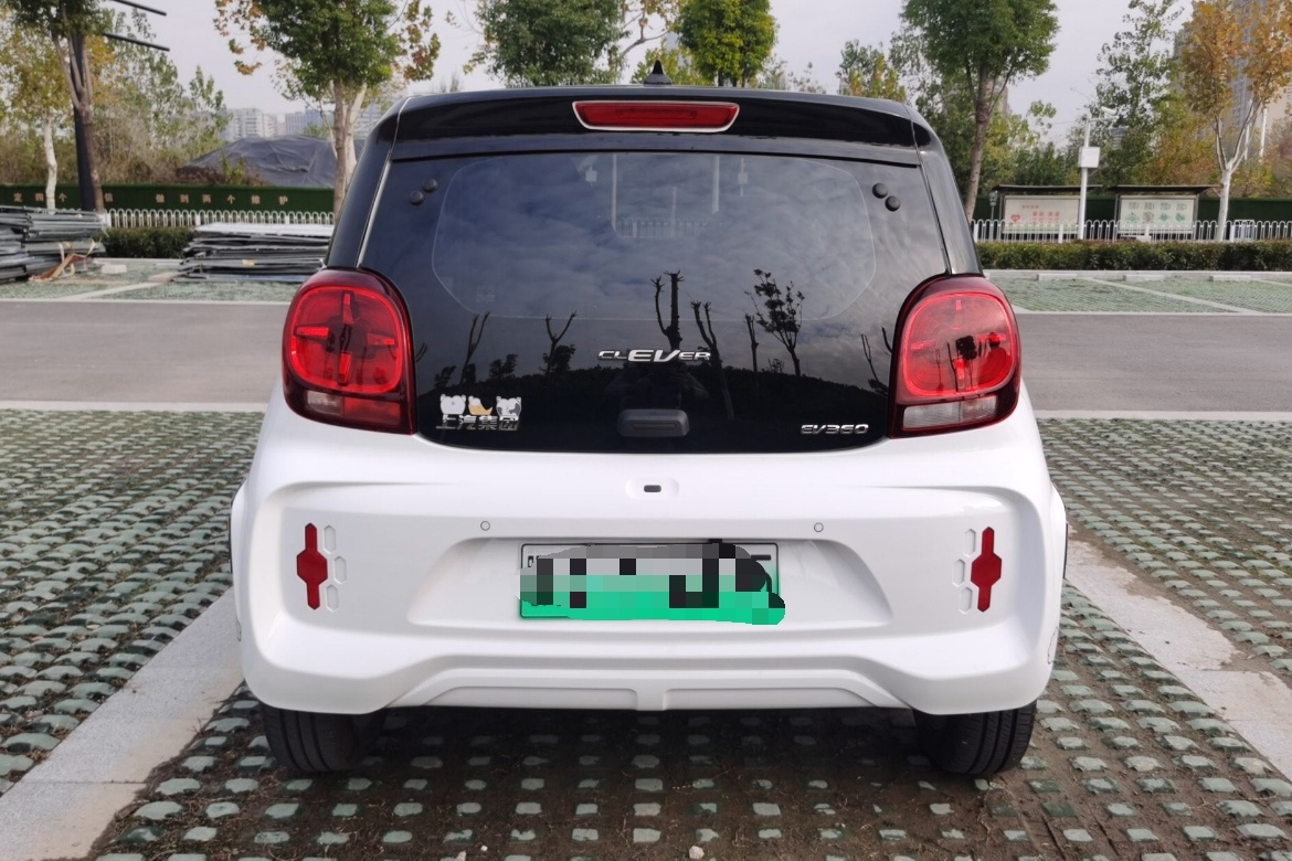 荣威 科莱威CLEVER 2021款 302km新四座超能版