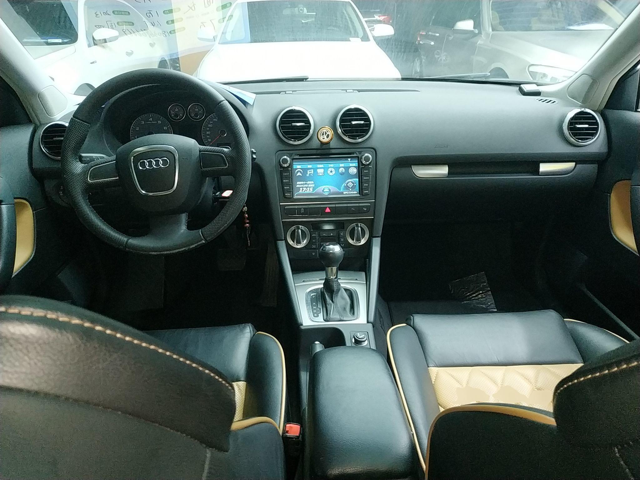 奥迪A3 2013款 Sportback 30 TFSI 豪华型(进口)