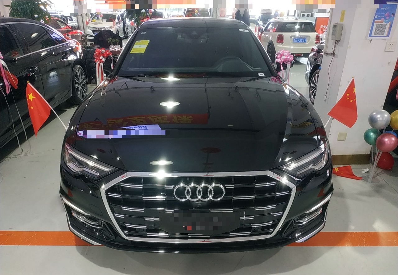 奥迪A6L 2023款 45 TFSI 臻选动感型