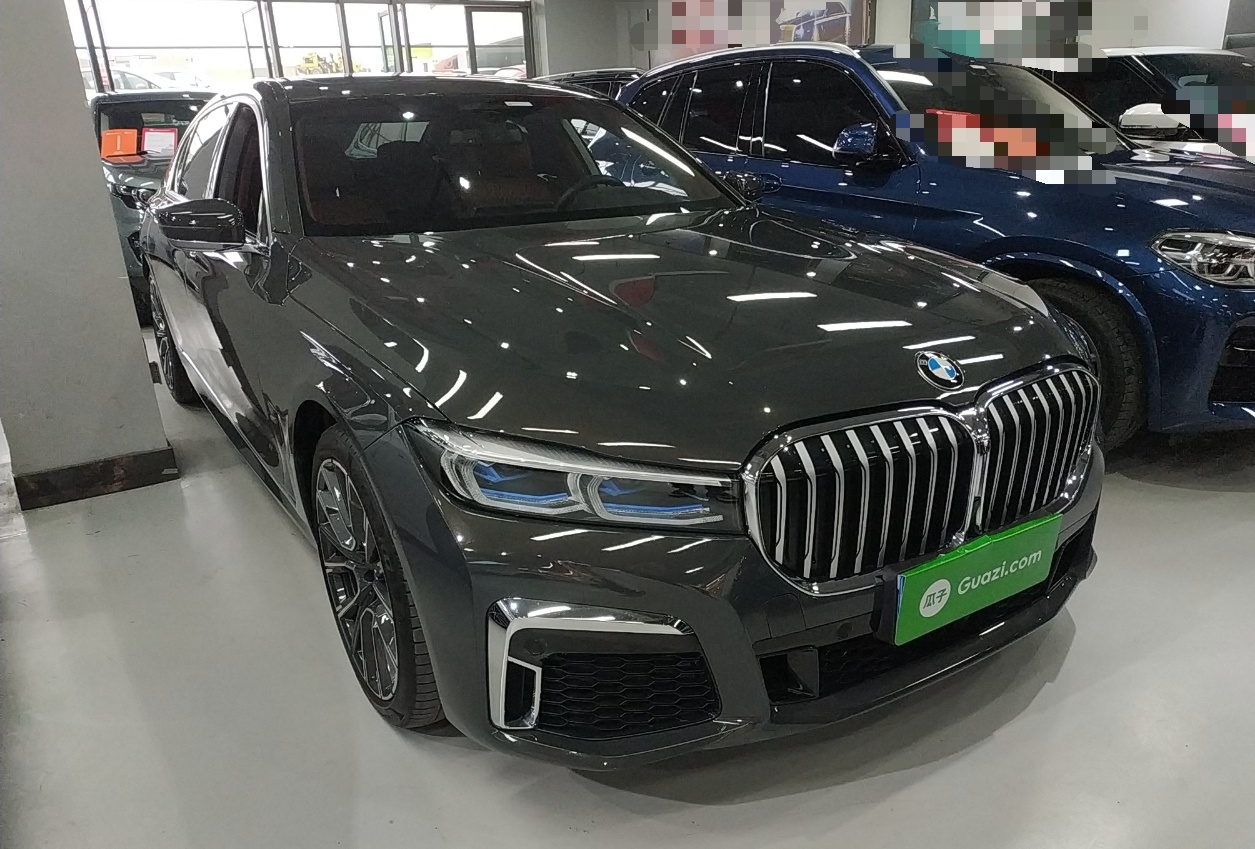 宝马7系 2019款 改款 740Li xDrive 行政型 M运动套装(进口)