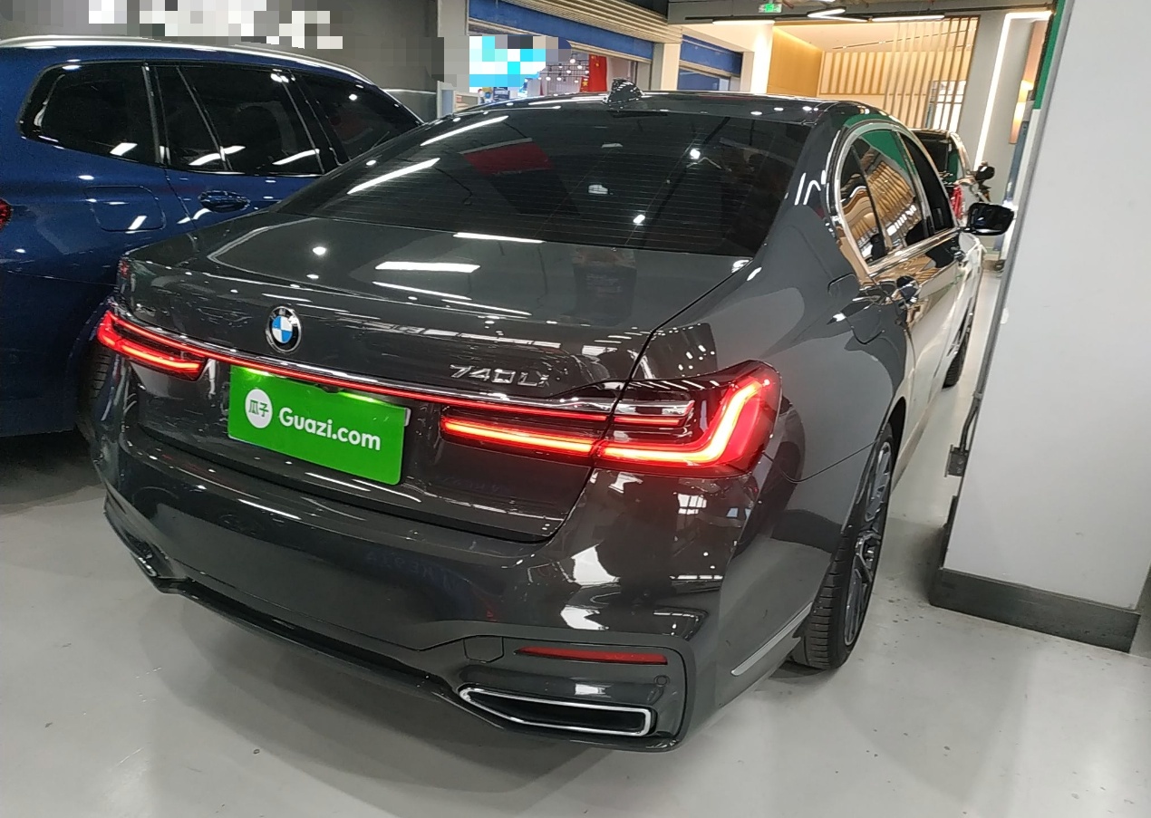 宝马7系 2019款 改款 740Li xDrive 行政型 M运动套装(进口)