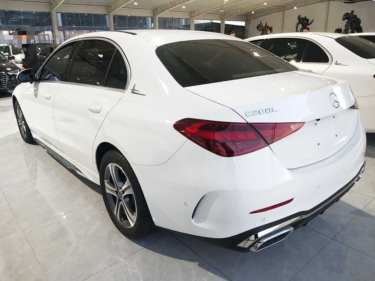 奔驰C级 2022款 C 200 L 运动版