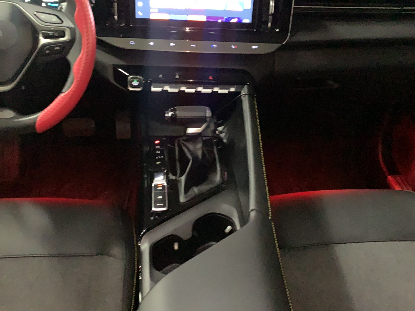 新宝骏 宝骏RC-5 2020款 RC-5W 1.5T CVT智耀豪华型