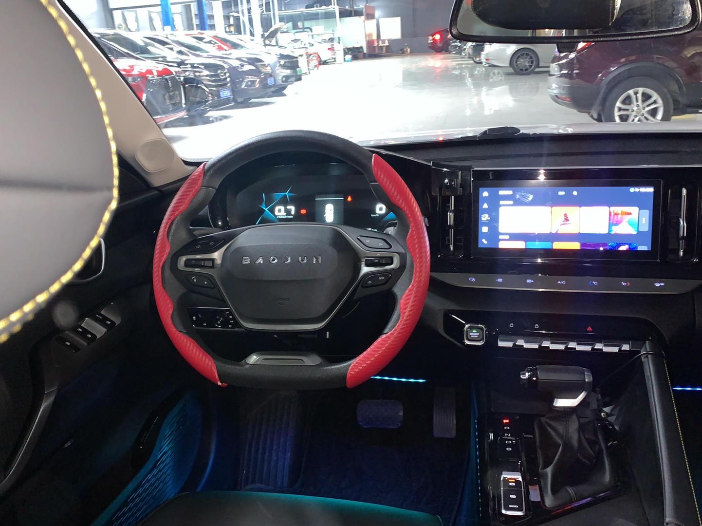 新宝骏 宝骏RC-5 2020款 RC-5W 1.5T CVT智耀豪华型