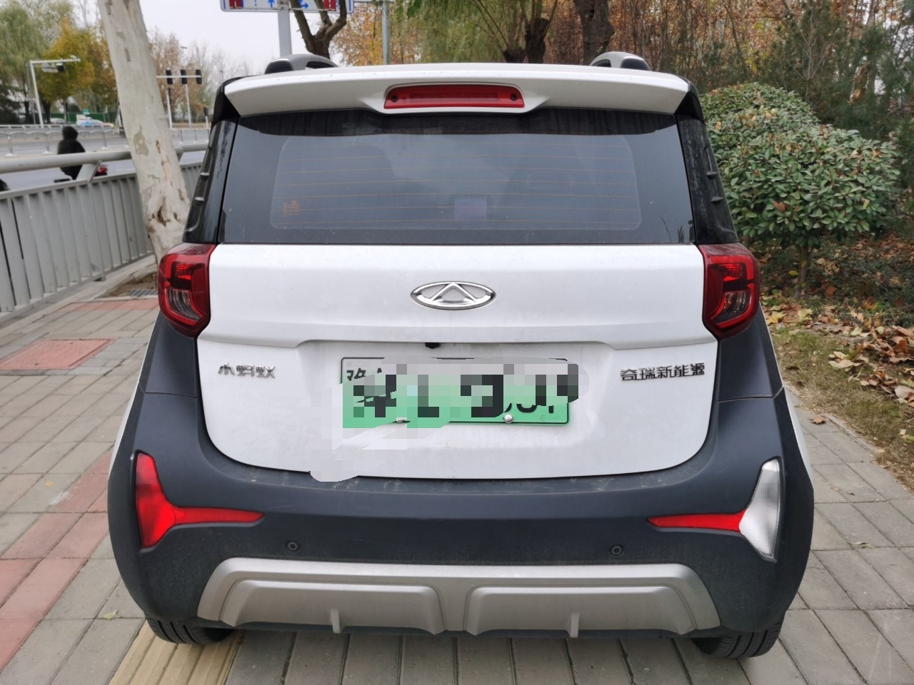 奇瑞 小蚂蚁 2022款 甜粉款 全糖版 三元锂 30kW 301km