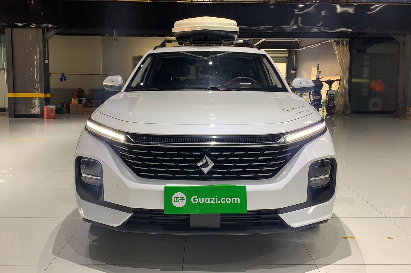 新宝骏 宝骏RC-5 2020款 RC-5W 1.5T CVT智耀豪华型