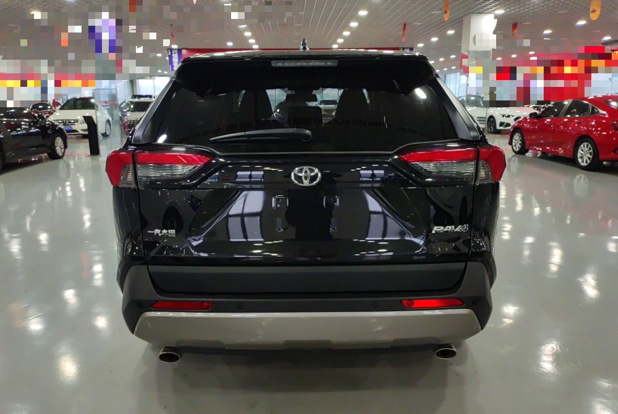 丰田 RAV4 2020款 2.0L CVT两驱风尚版