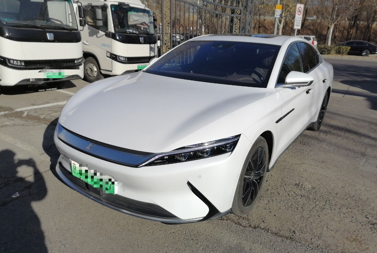 比亚迪 汉 2020款 EV 四驱高性能版旗舰型