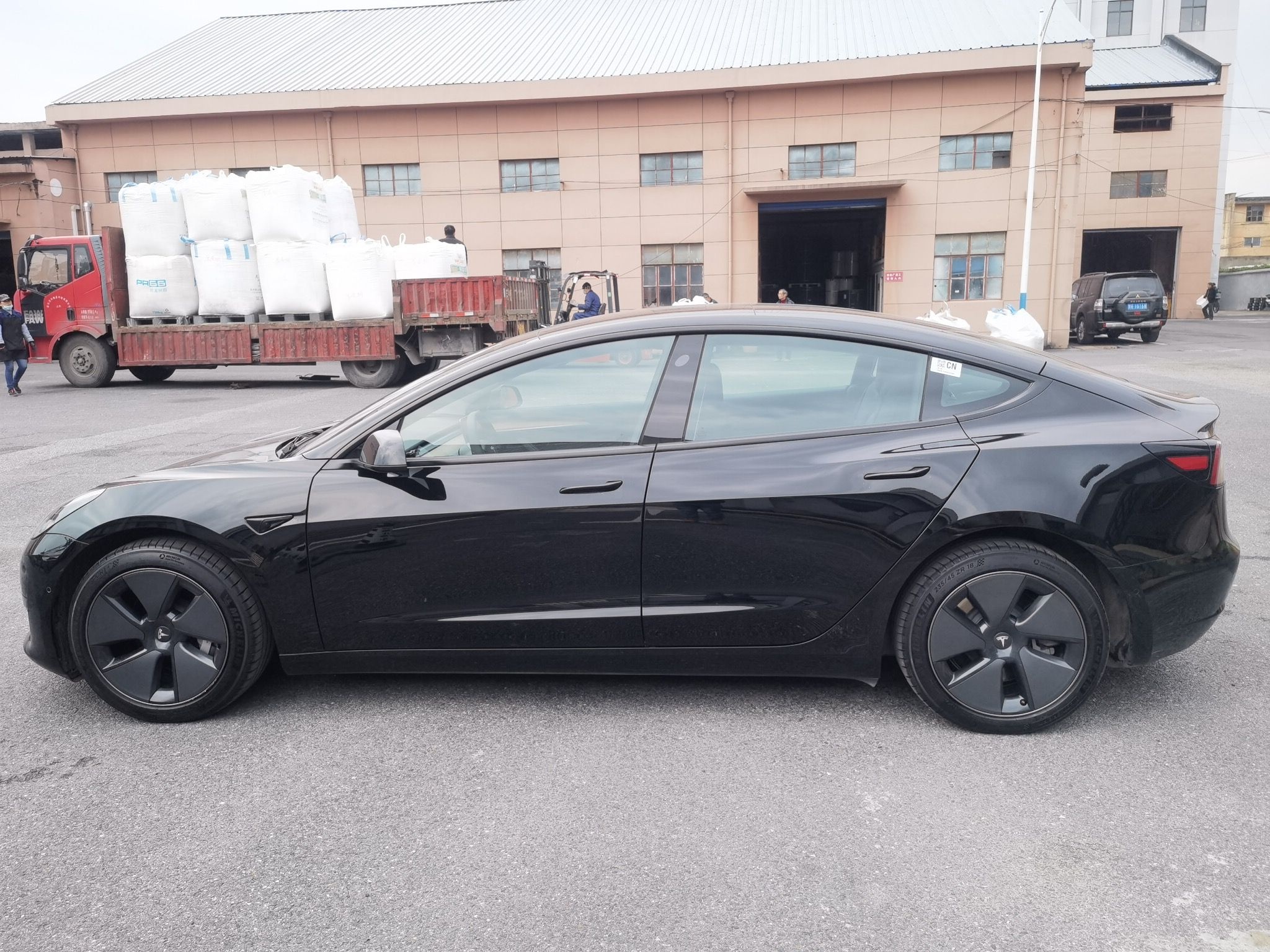 特斯拉 Model 3 2021款 改款 标准续航后驱升级版 3D1