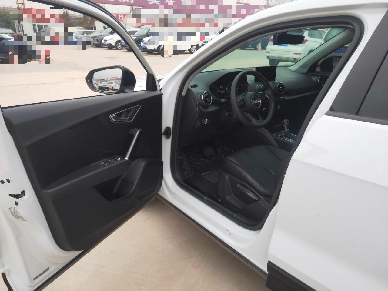 奥迪Q2L 2018款 35TFSI 上市专享版 国VI