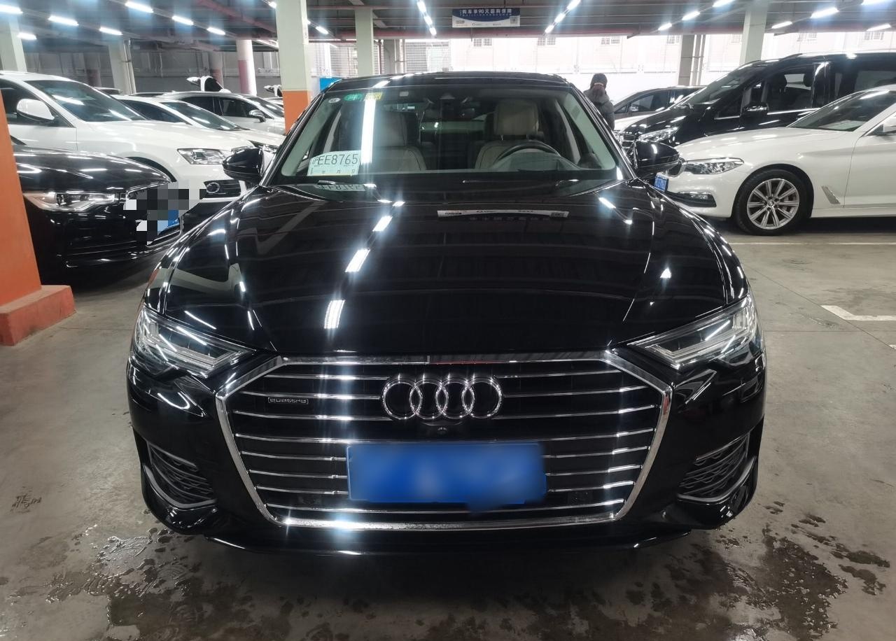 奥迪A6L 2019款 55 TFSI quattro 旗舰致雅型