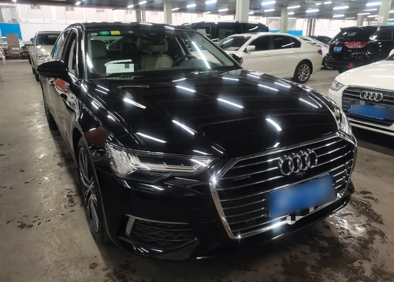 奥迪A6L 2019款 55 TFSI quattro 旗舰致雅型