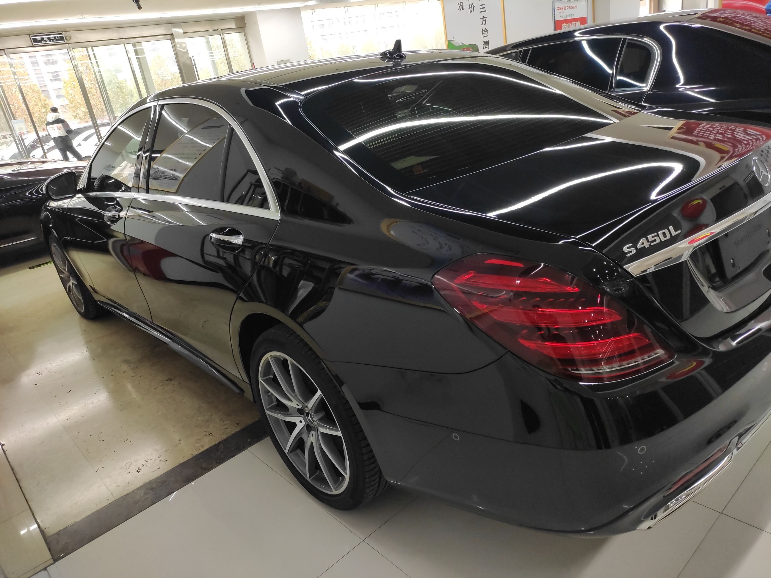 奔驰S级 2020款 S 450 L 4MATIC 臻藏版(进口)