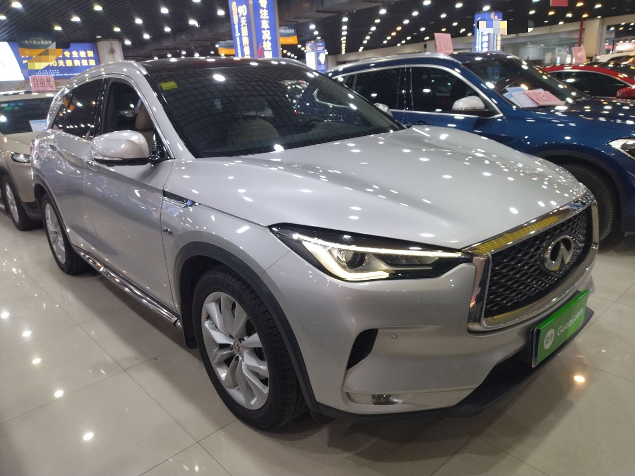 英菲尼迪QX50 2018款 2.0T 四驱菁英版