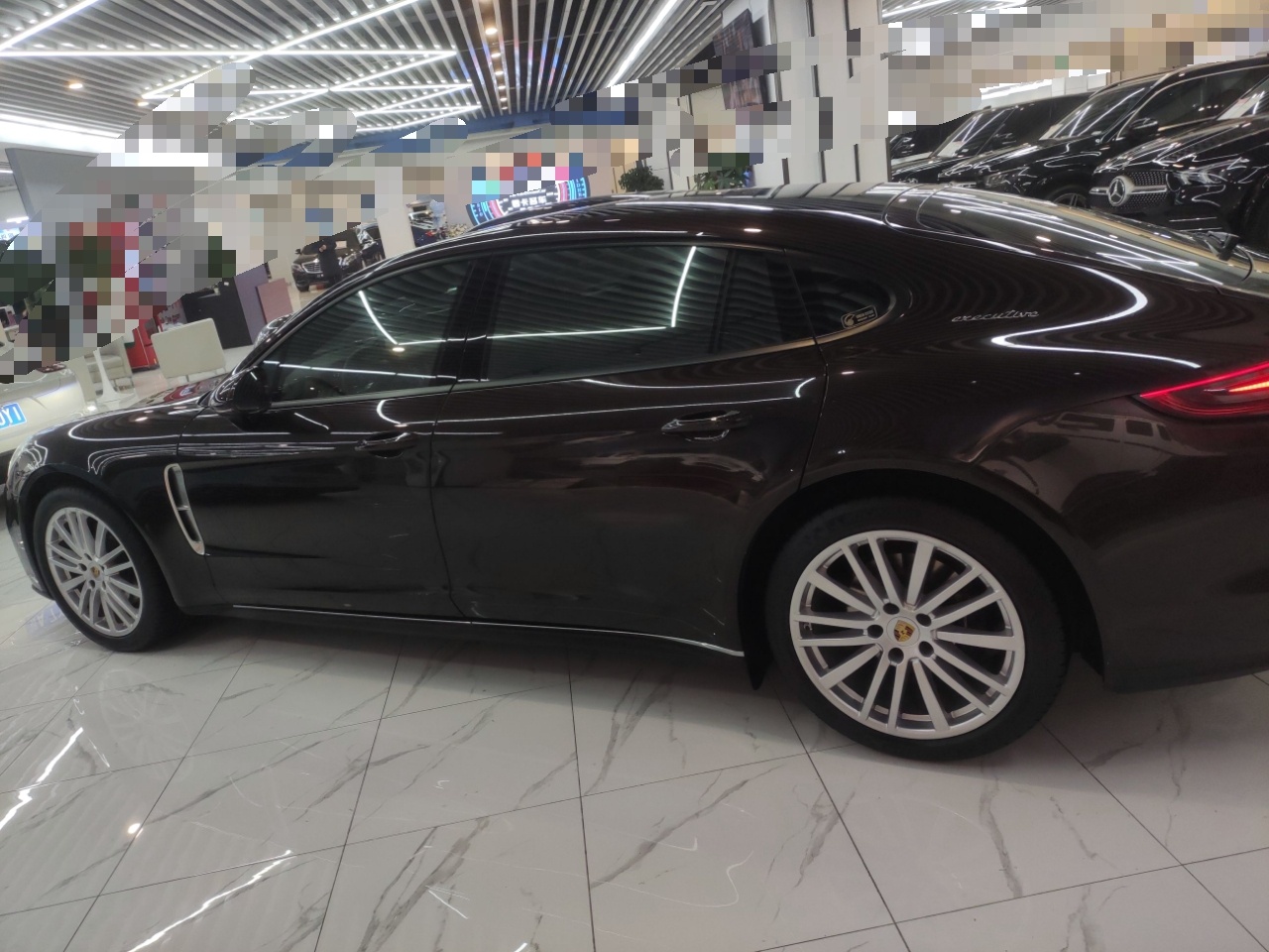 保时捷Panamera 2019款 Panamera 4 行政加长版 2.9T