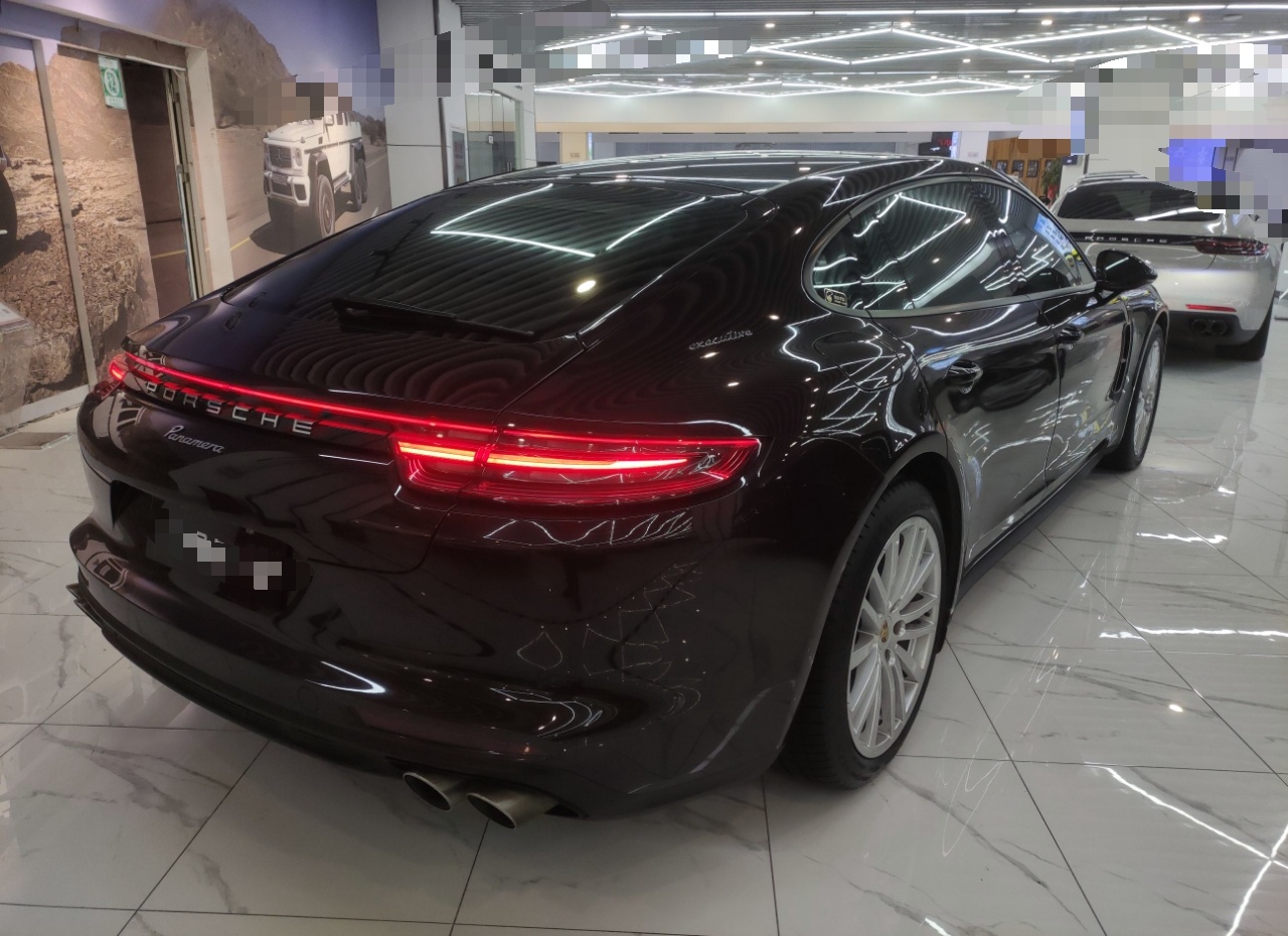 保时捷Panamera 2019款 Panamera 4 行政加长版 2.9T