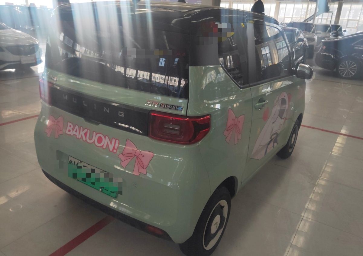 五菱汽车 宏光MINI EV 2021款 马卡龙臻享款 磷酸铁锂