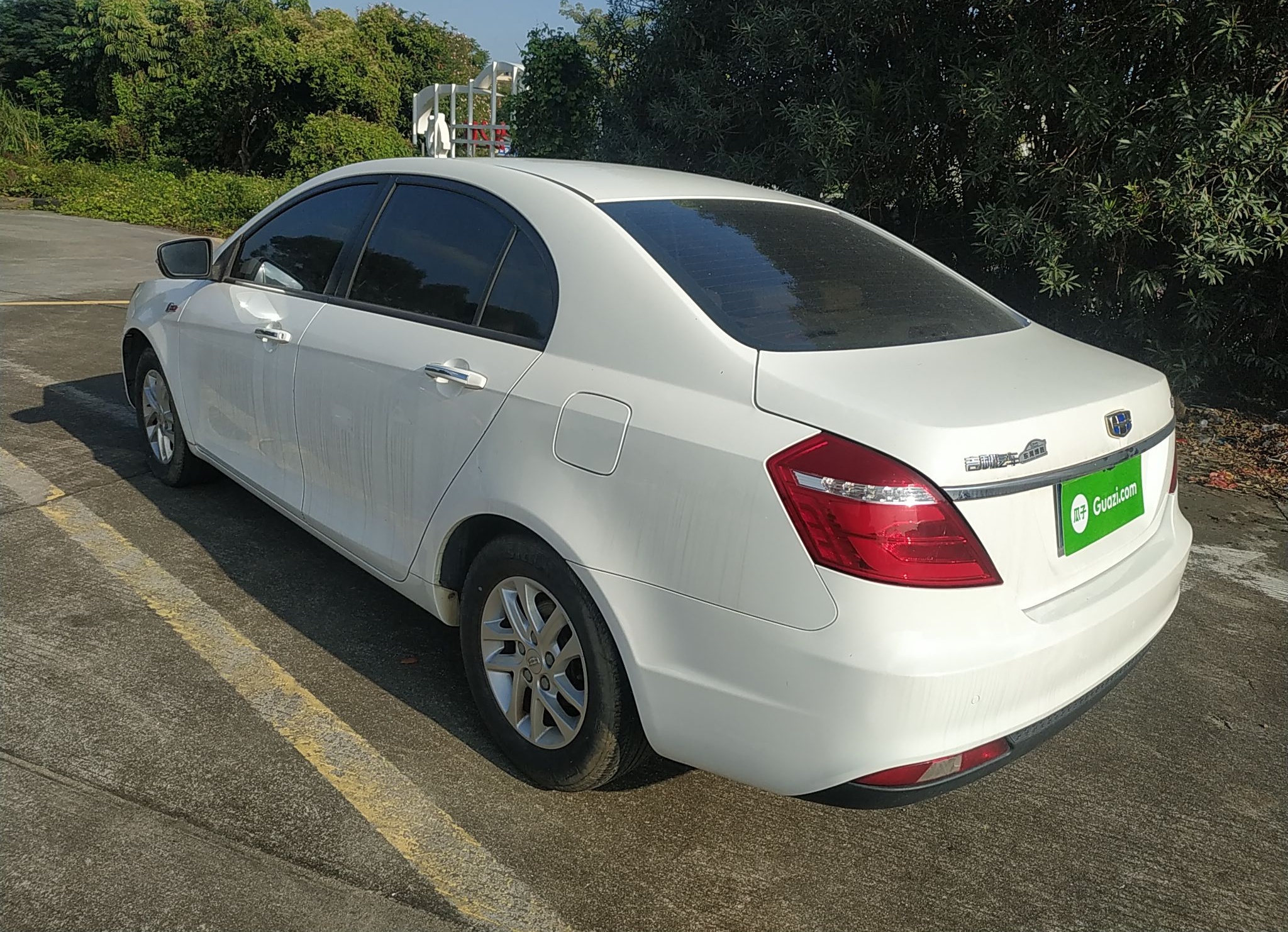 吉利汽车 帝豪 2017款 三厢百万款 1.5L 手动豪华型