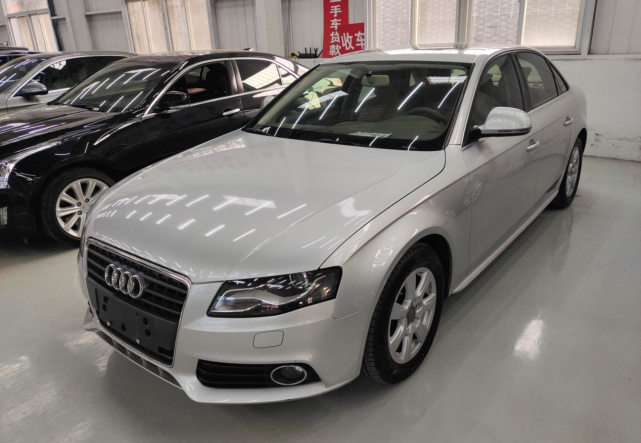 奥迪A4L 2011款 2.0 TFSI 标准型