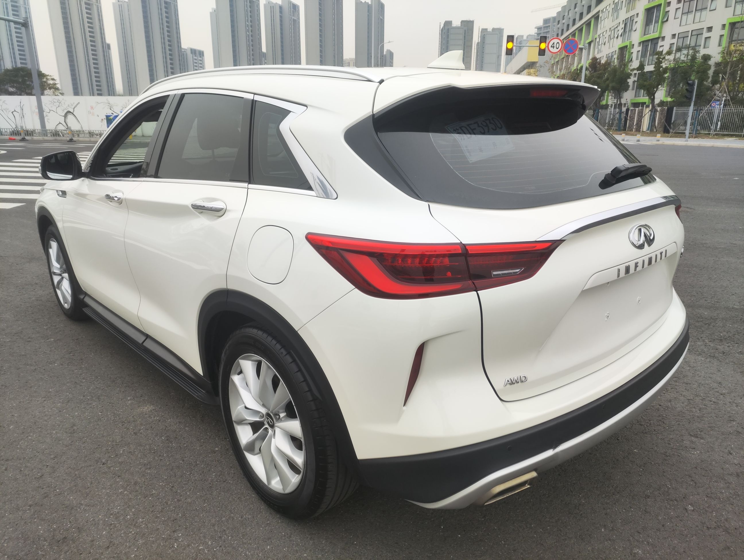 英菲尼迪QX50 2018款 2.0T 四驱菁英版