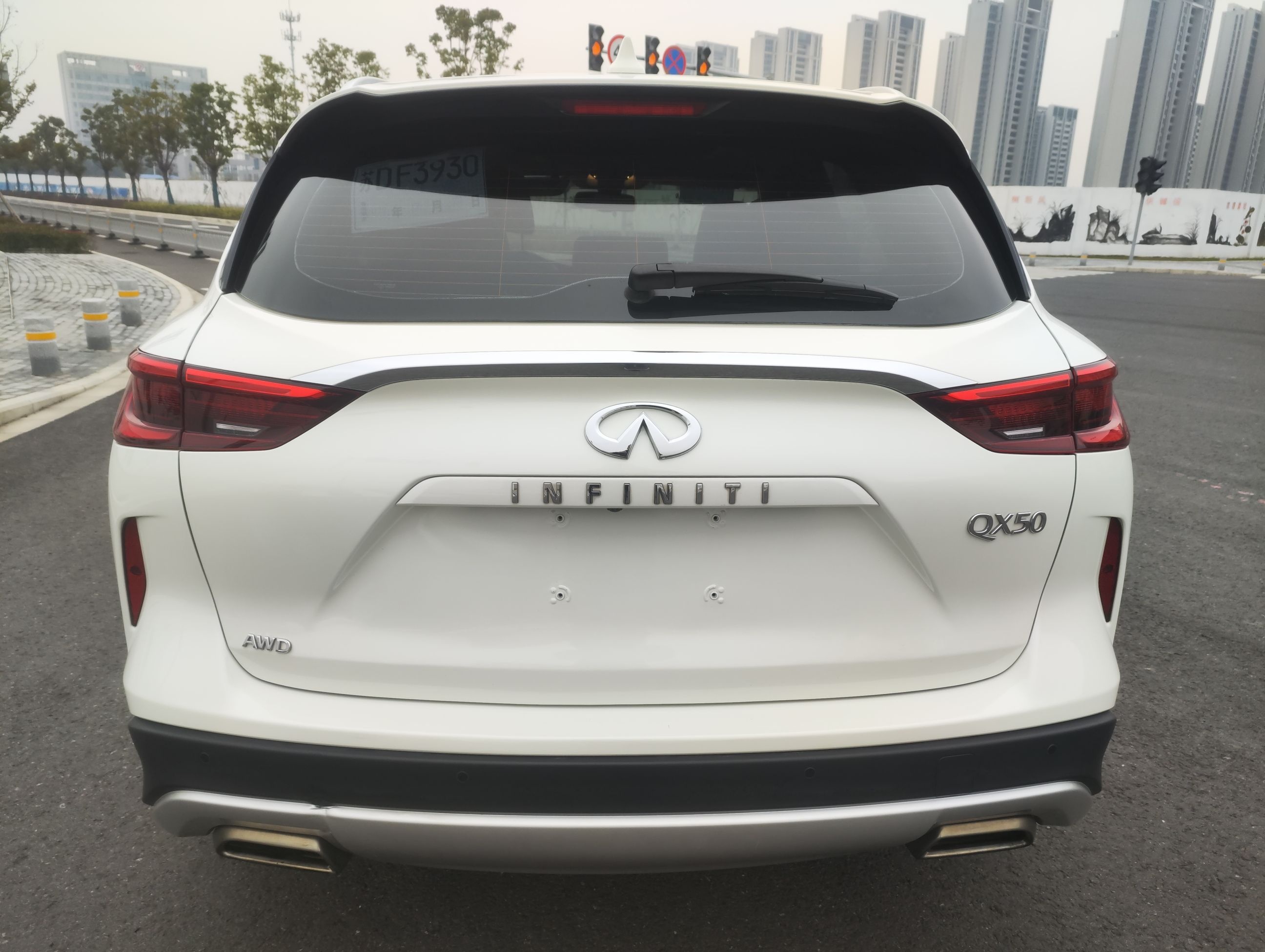 英菲尼迪QX50 2018款 2.0T 四驱菁英版