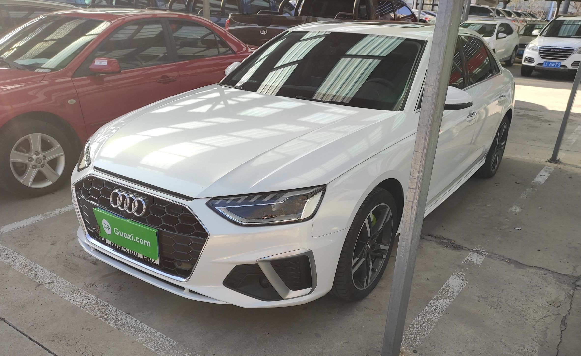 奥迪A4L 2020款 40 TFSI 豪华动感型