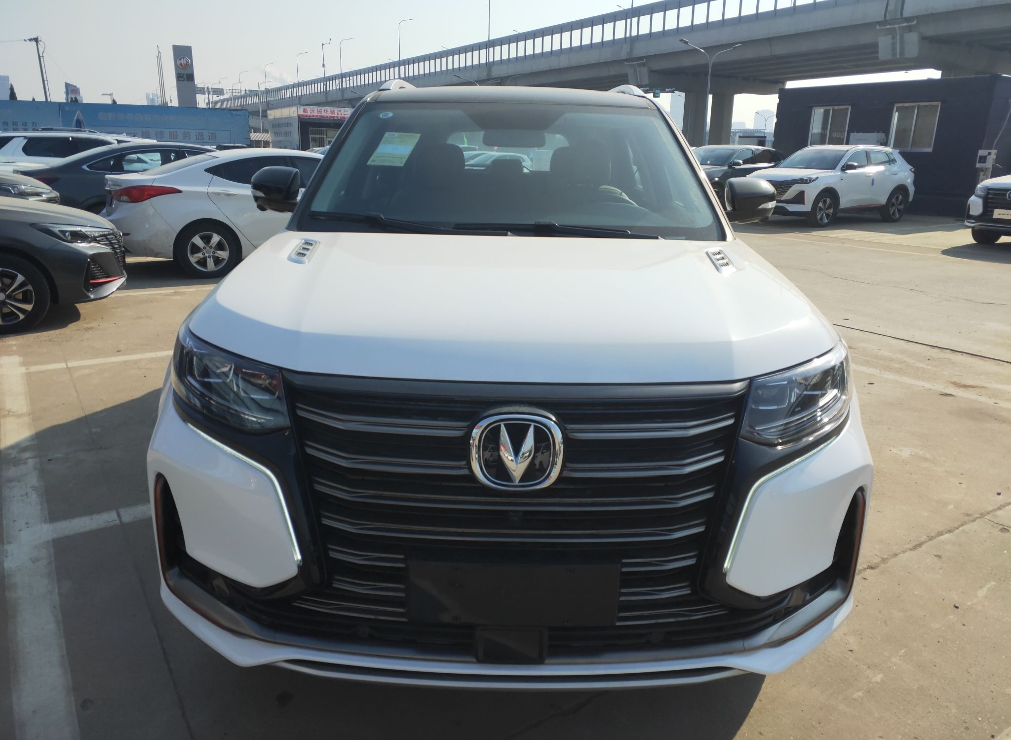 长安CS95 2021款 2.0T 两驱豪华型