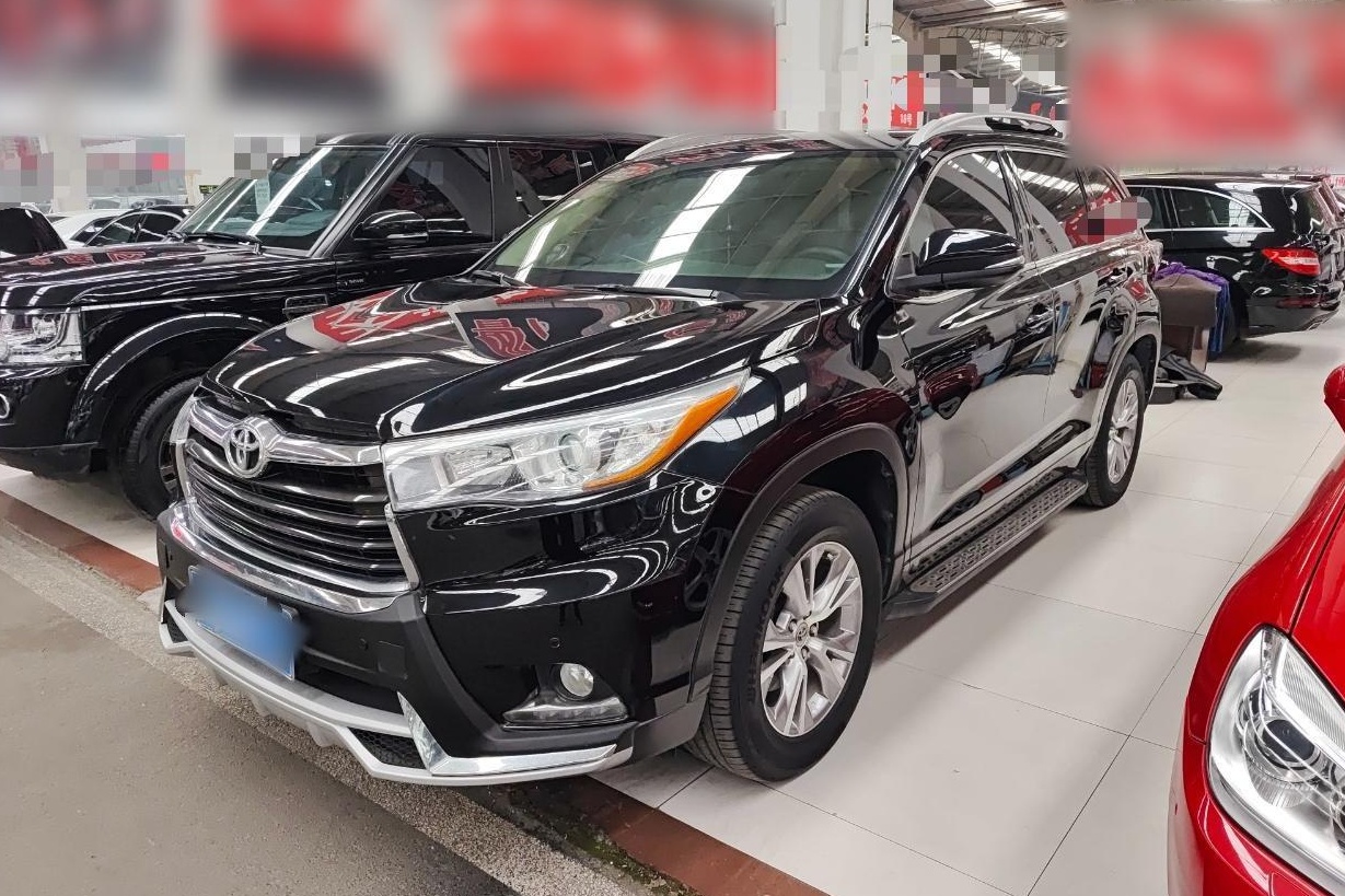 丰田 汉兰达 2015款 2.0T 两驱精英版 7座