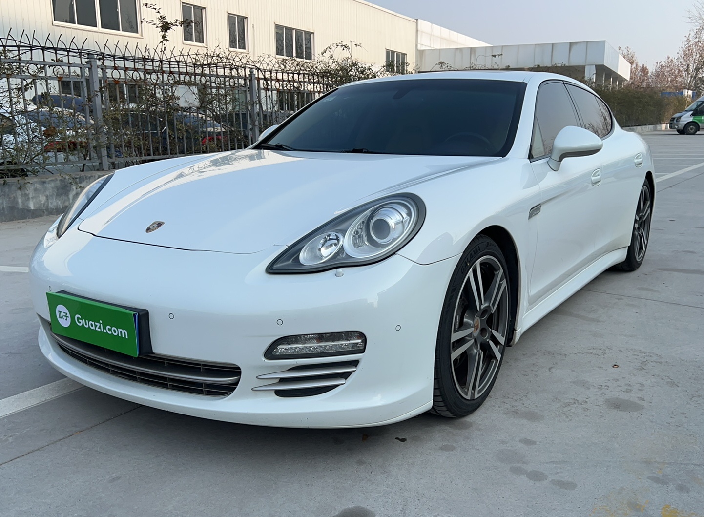 奔驰E级 2016款 E 200 L 运动型