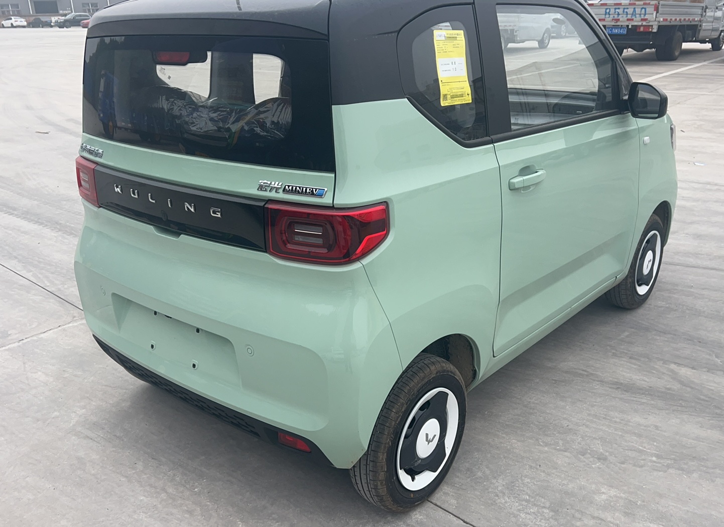 五菱汽车 宏光MINI EV 2022款 马卡龙时尚款 三元锂