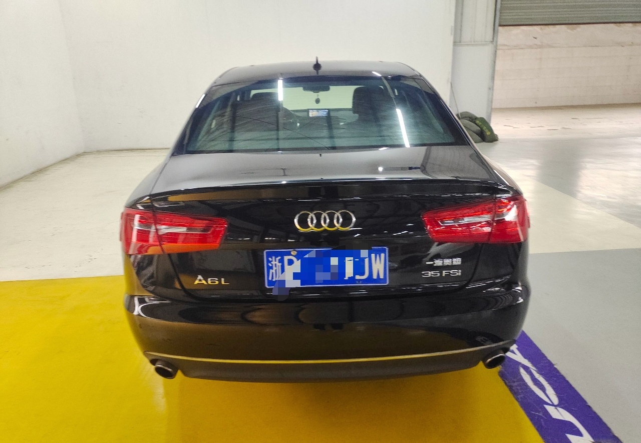 奥迪A6L 2014款 35 FSI 舒适型